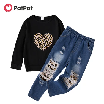 PatPat 2-bucata Copil Fata de Leopard de Imprimare Inima Neagră, Pulover Tricoul și Mozaic Rupt Blugi Denim Pantaloni Set