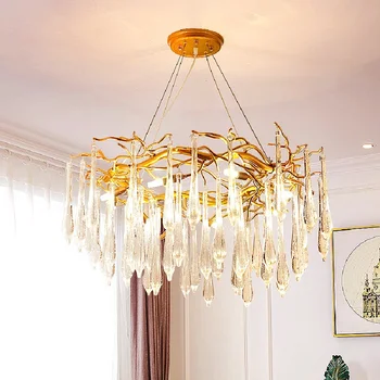 Stil francez de lux, candelabre de cristal cu aur ramuri în camera de zi pentru nunta romantica de iluminat